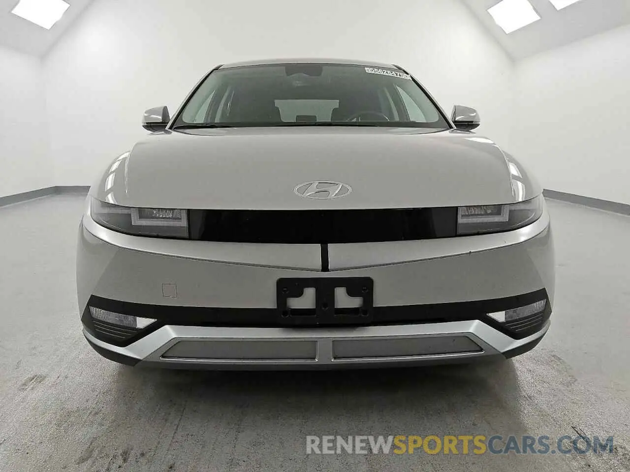 5 Photograph of a damaged car KM8KNDDF3RU273628 HYUNDAI IONIQ 2024