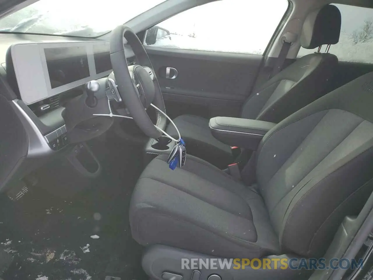 7 Photograph of a damaged car KM8KNDDF6RU330291 HYUNDAI IONIQ 2024