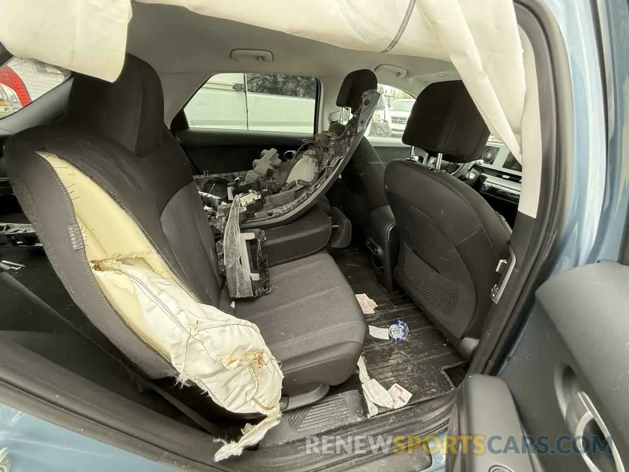 10 Photograph of a damaged car KM8KNDDF9RU329331 HYUNDAI IONIQ 2024