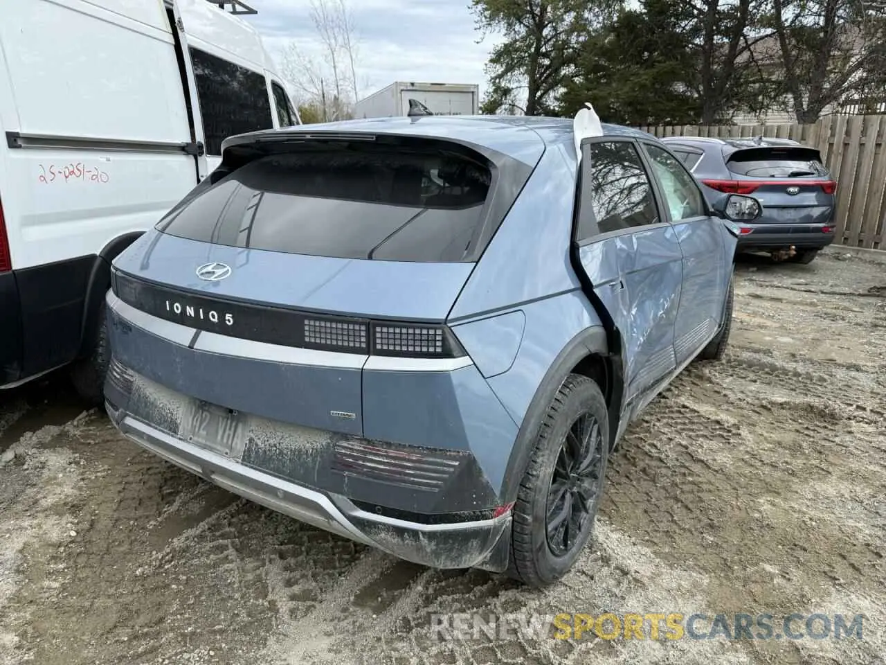 3 Photograph of a damaged car KM8KNDDF9RU329331 HYUNDAI IONIQ 2024