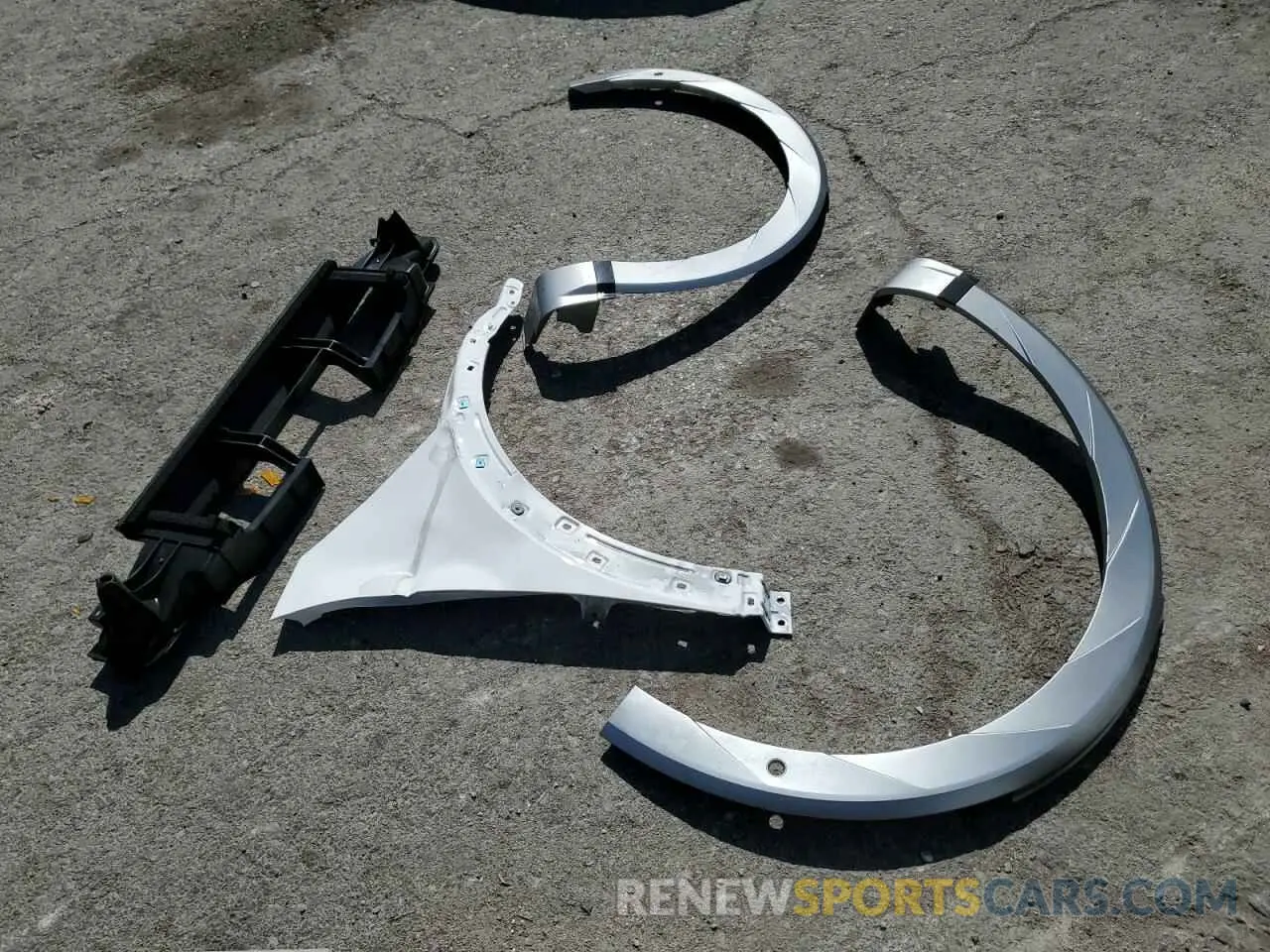 13 Photograph of a damaged car KM8KR4DE6RU323580 HYUNDAI IONIQ 2024