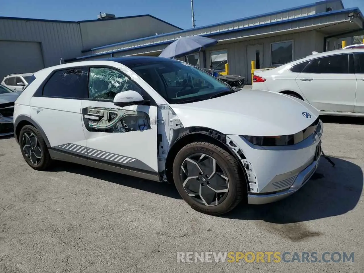 4 Photograph of a damaged car KM8KR4DE6RU323580 HYUNDAI IONIQ 2024