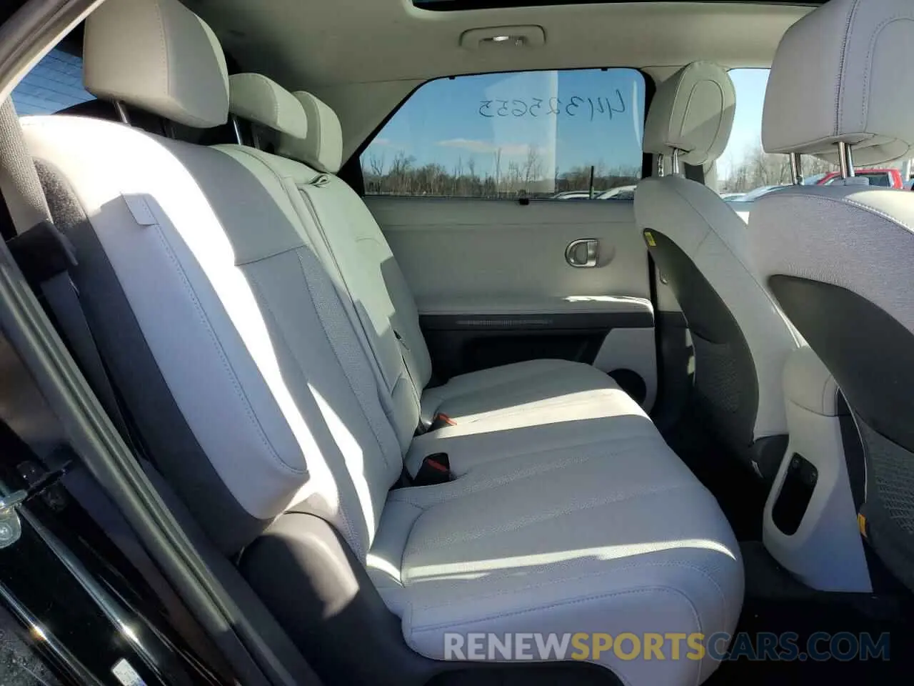 11 Photograph of a damaged car KM8KRDDF3RU313761 HYUNDAI IONIQ 2024