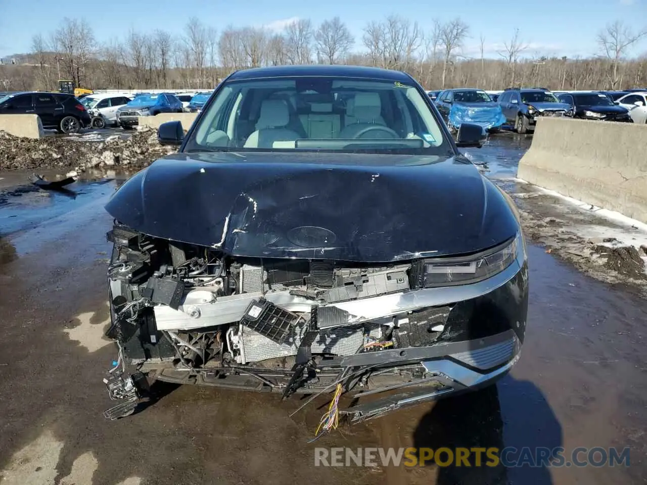 5 Photograph of a damaged car KM8KRDDF3RU313761 HYUNDAI IONIQ 2024