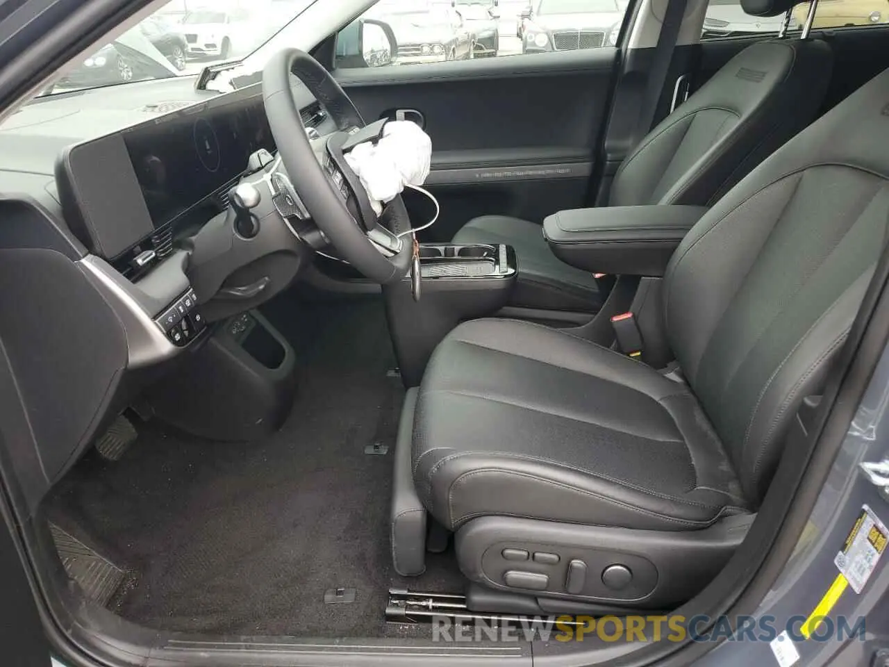 7 Photograph of a damaged car 7YAKR4DA1SY002393 HYUNDAI IONIQ 2025