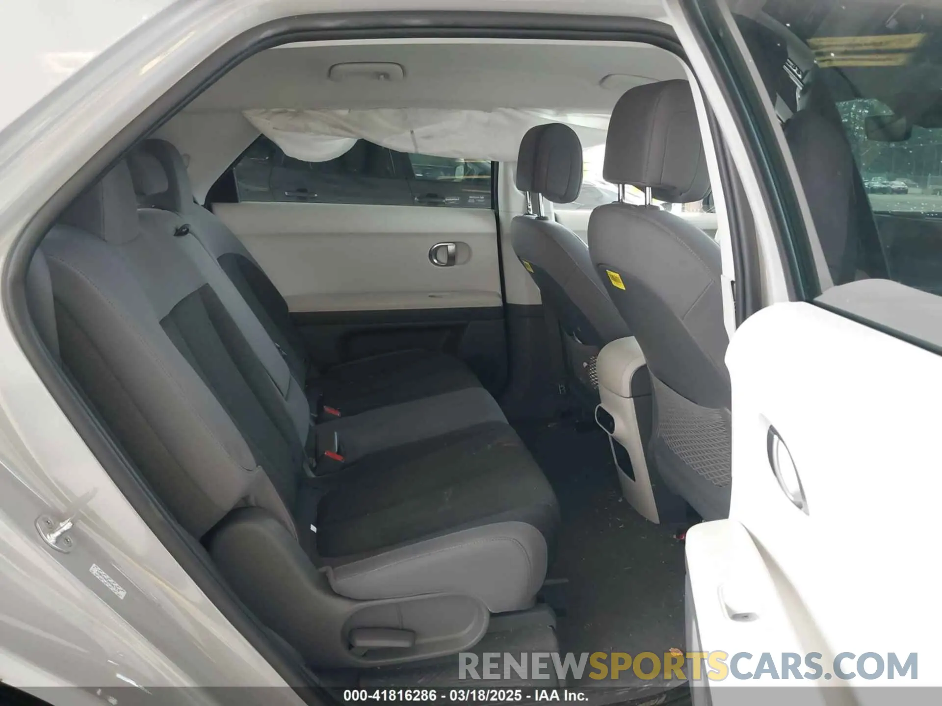8 Photograph of a damaged car KM8KM4AE0NU067675 HYUNDAI IONIQ 5 2022