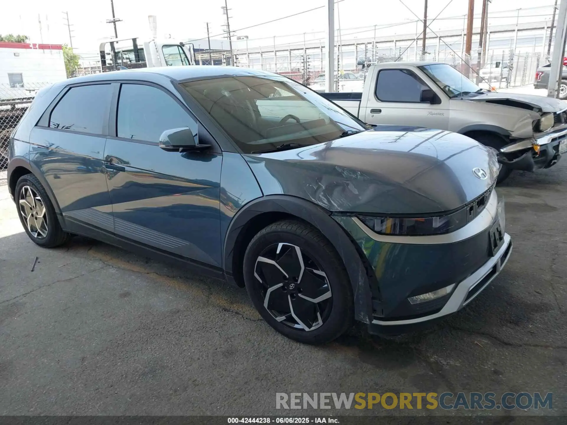 1 Photograph of a damaged car KM8KM4AE6NU109752 HYUNDAI IONIQ 5 2022