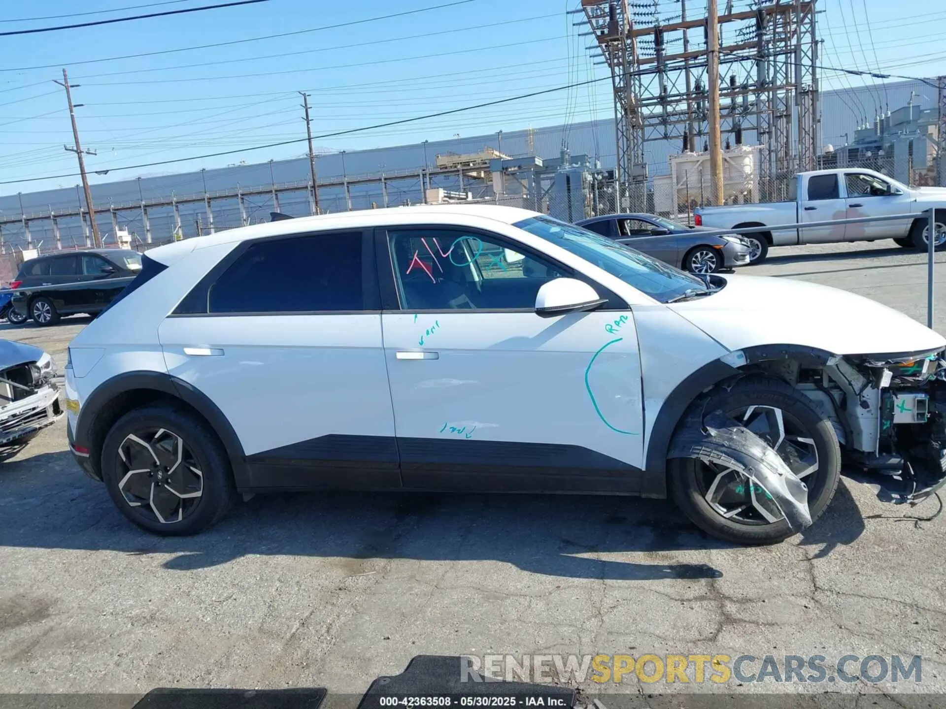 14 Photograph of a damaged car KM8KM4AEXNU061012 HYUNDAI IONIQ 5 2022