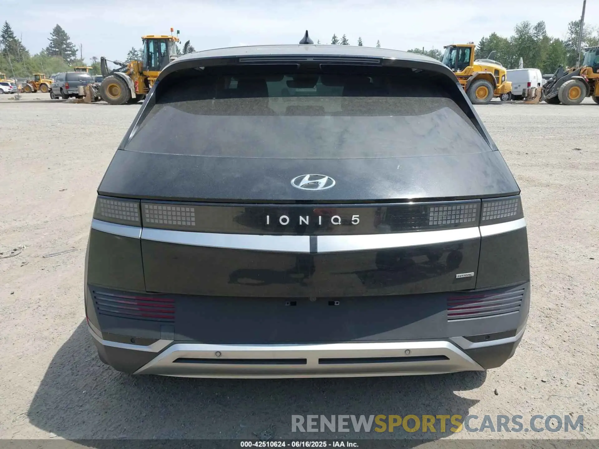 16 Photograph of a damaged car KM8KMDAF2NU076693 HYUNDAI IONIQ 5 2022