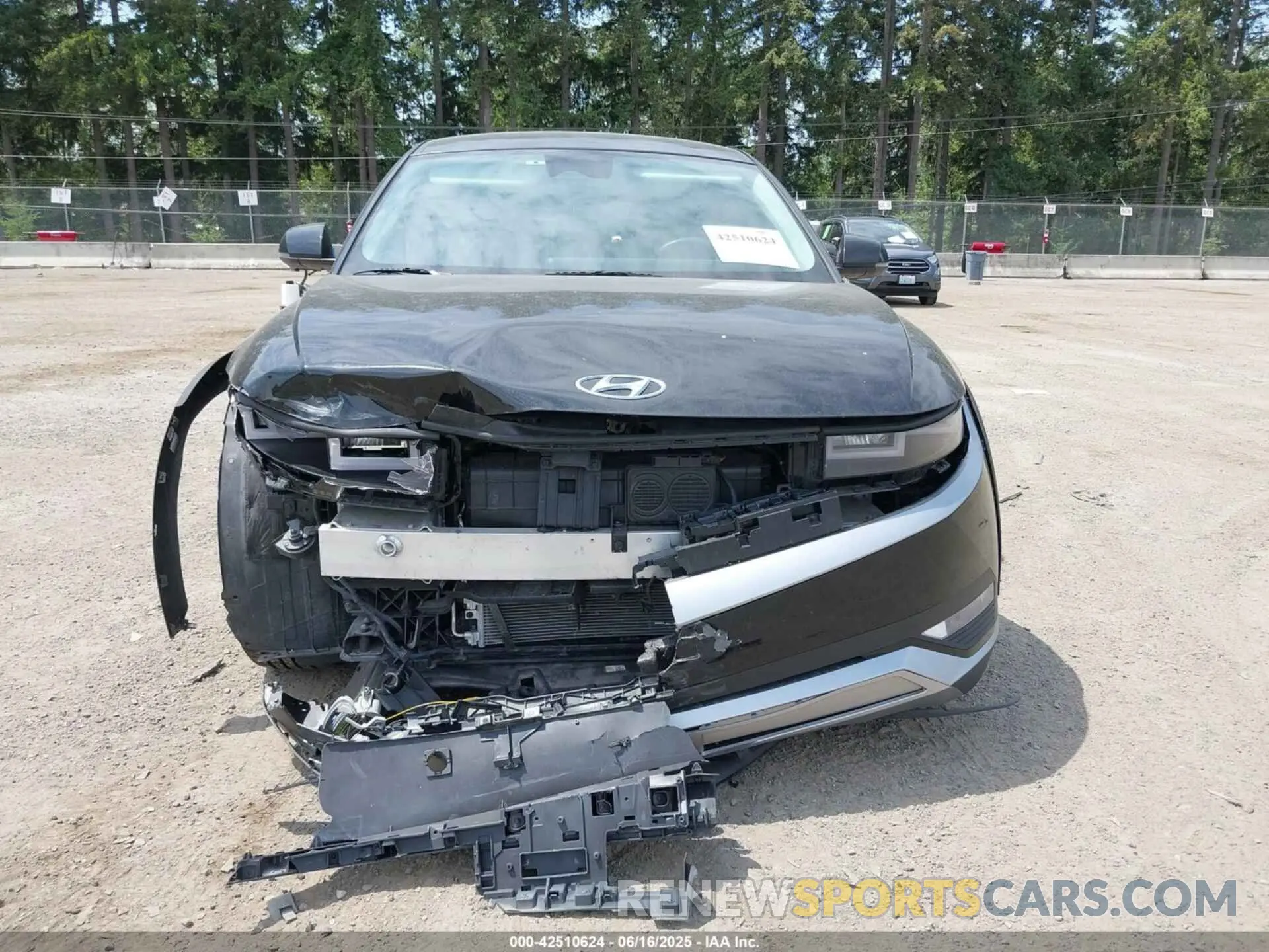 6 Photograph of a damaged car KM8KMDAF2NU076693 HYUNDAI IONIQ 5 2022