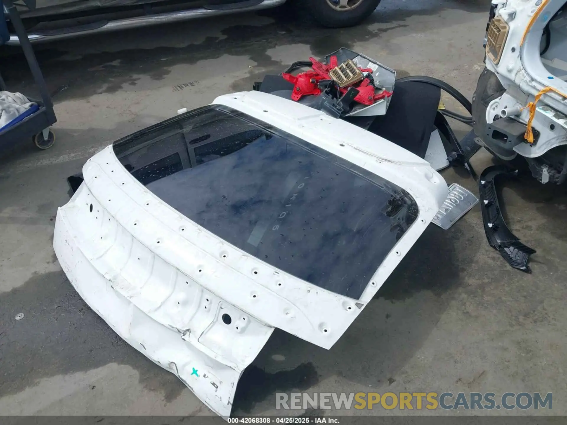 12 Photograph of a damaged car KM8KMDAF7NU050588 HYUNDAI IONIQ 5 2022