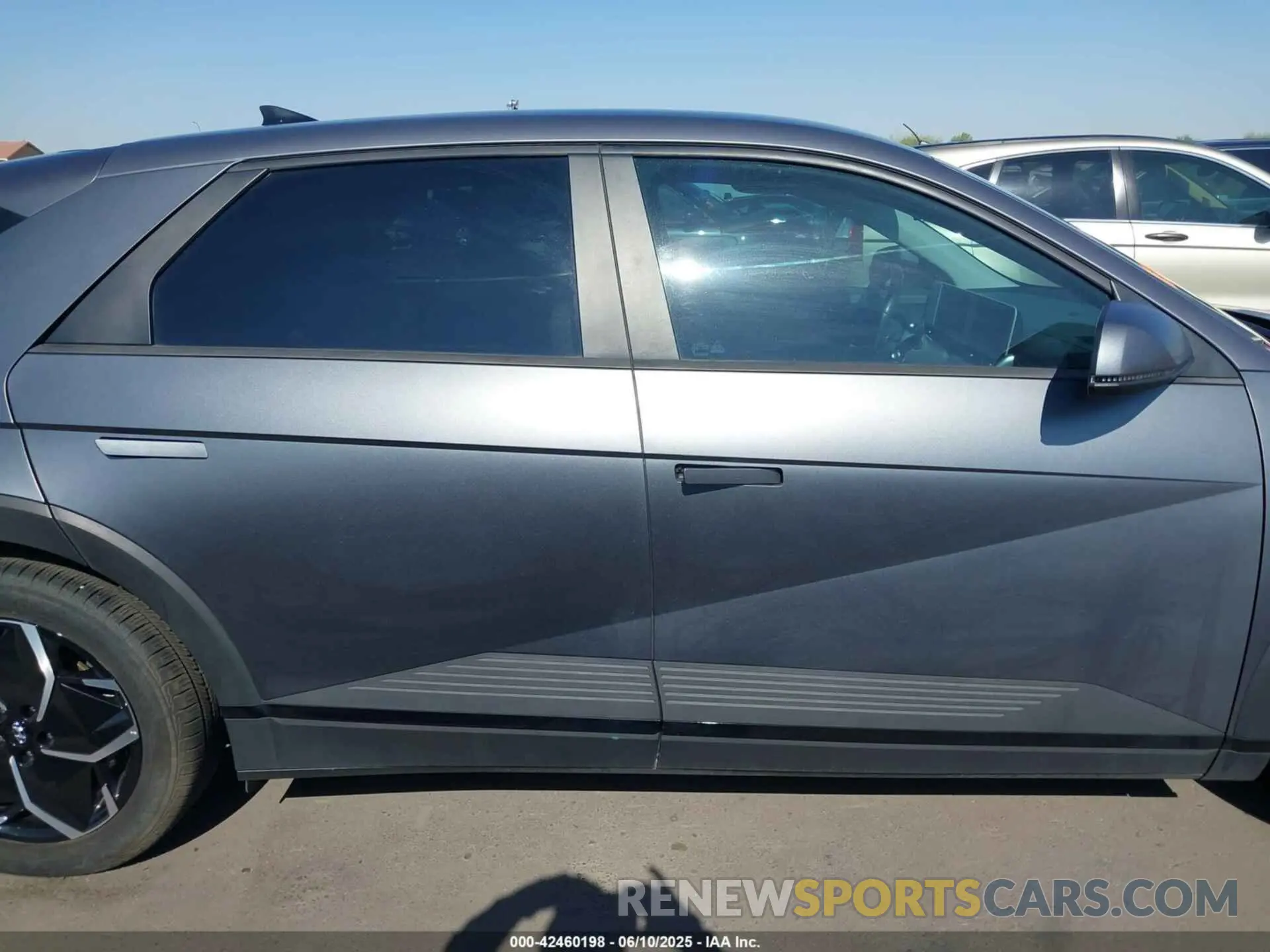 13 Photograph of a damaged car KM8KN4AE5NU057365 HYUNDAI IONIQ 5 2022