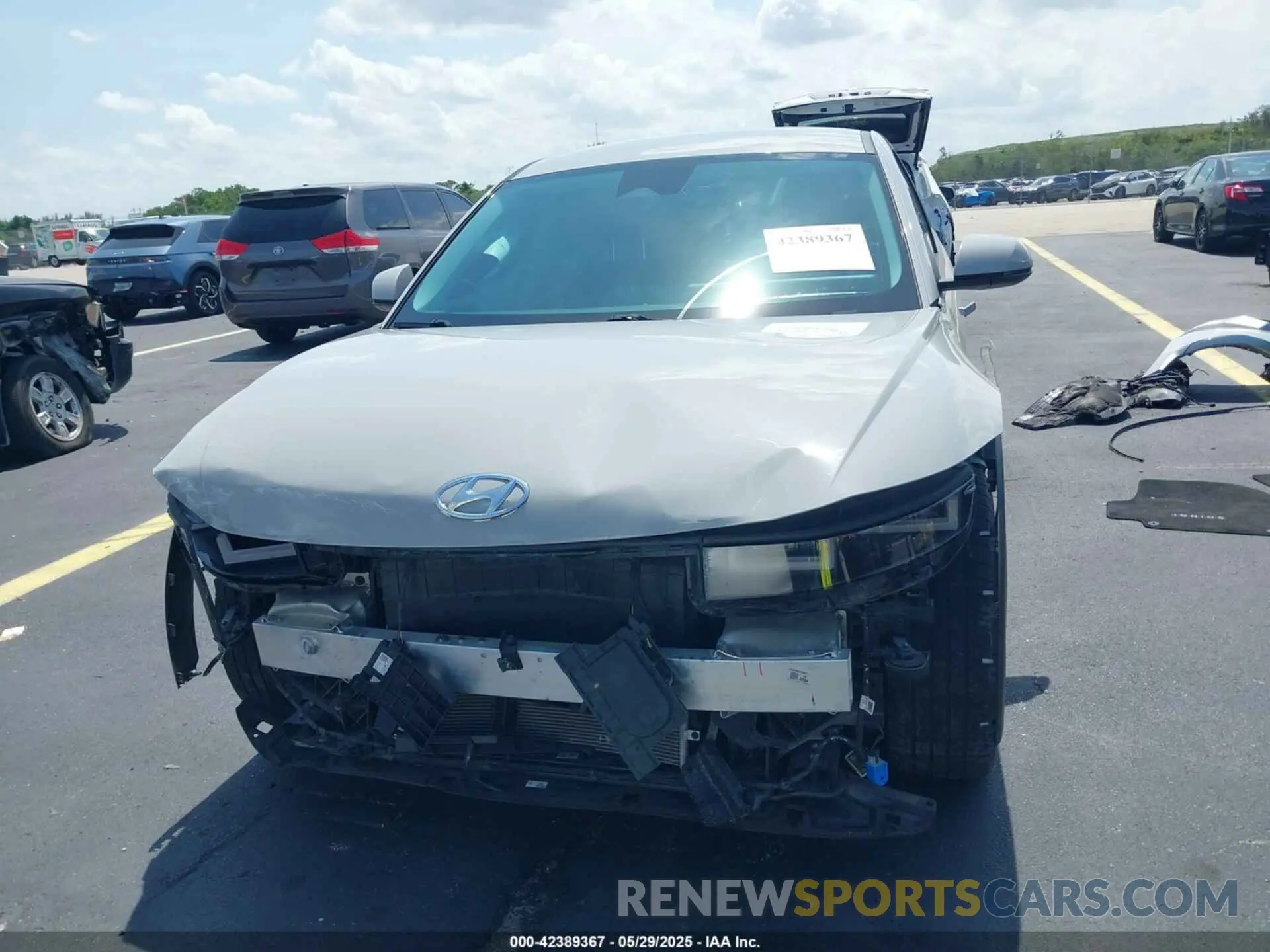 13 Photograph of a damaged car KM8KN4AE5NU062808 HYUNDAI IONIQ 5 2022