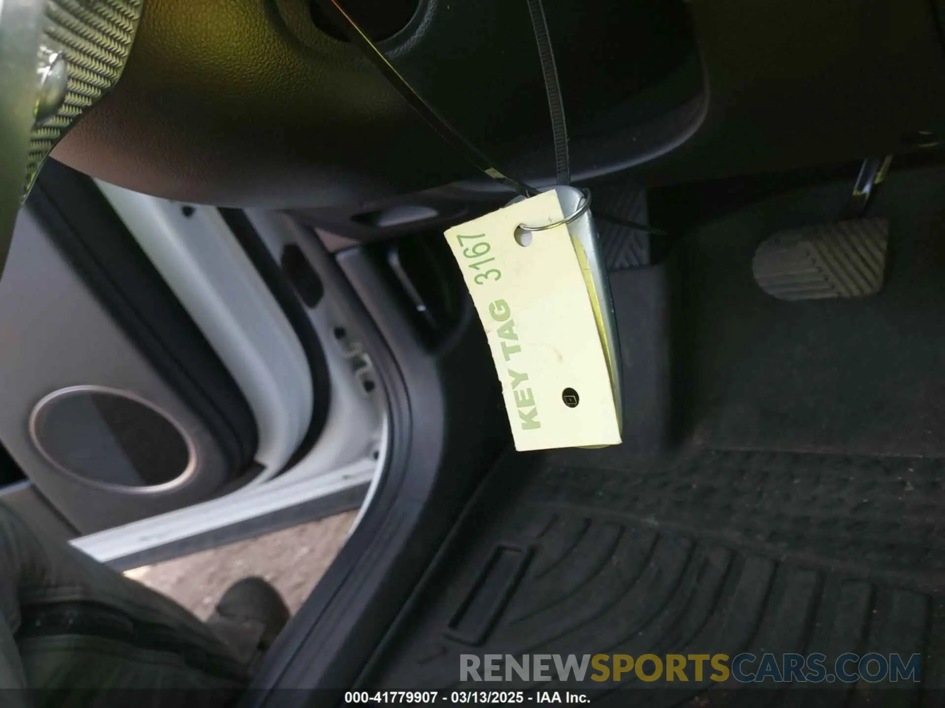 11 Photograph of a damaged car KM8KN4AE9NU065811 HYUNDAI IONIQ 5 2022