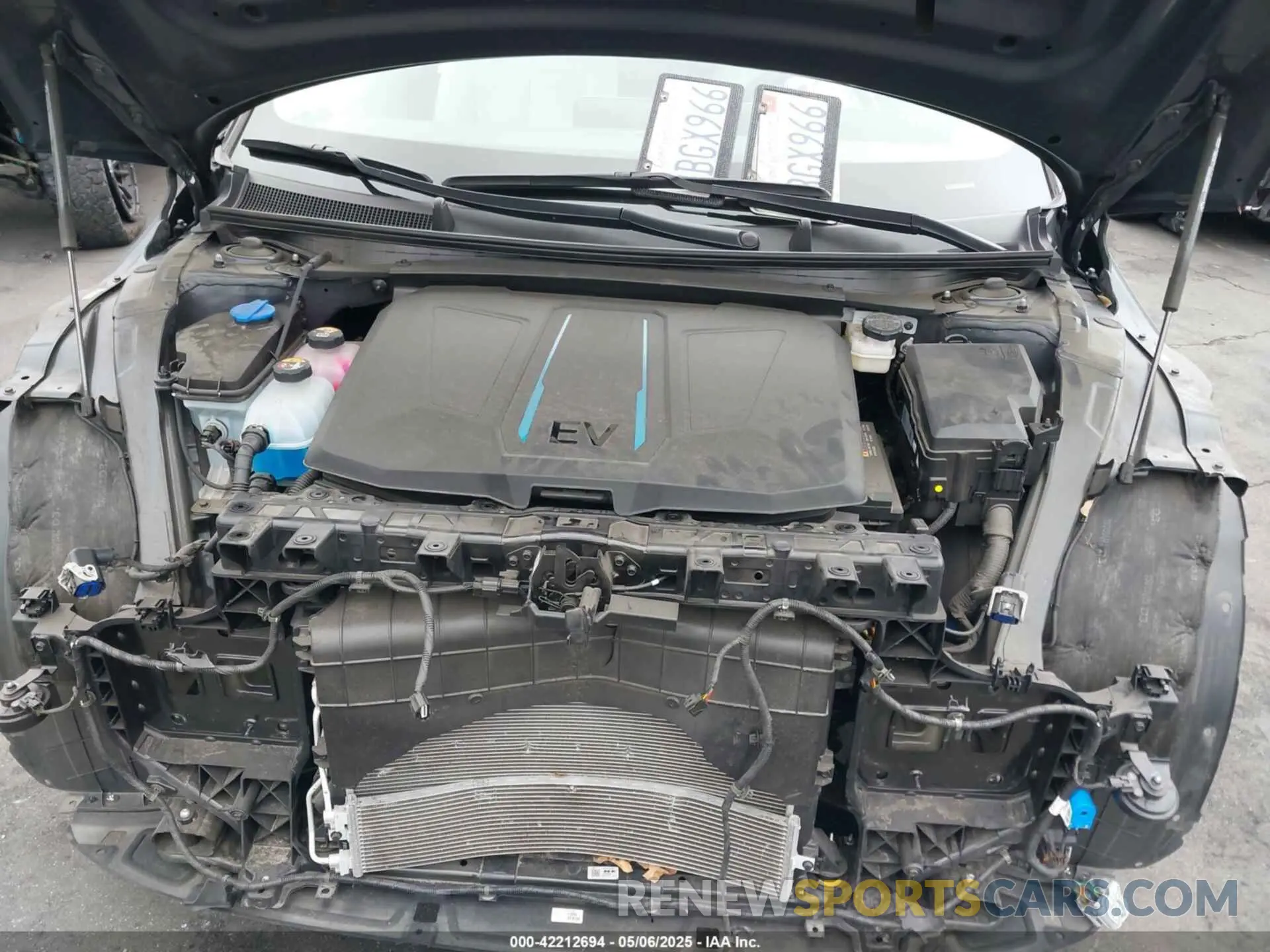 10 Photograph of a damaged car KM8KN4AEXNU091527 HYUNDAI IONIQ 5 2022
