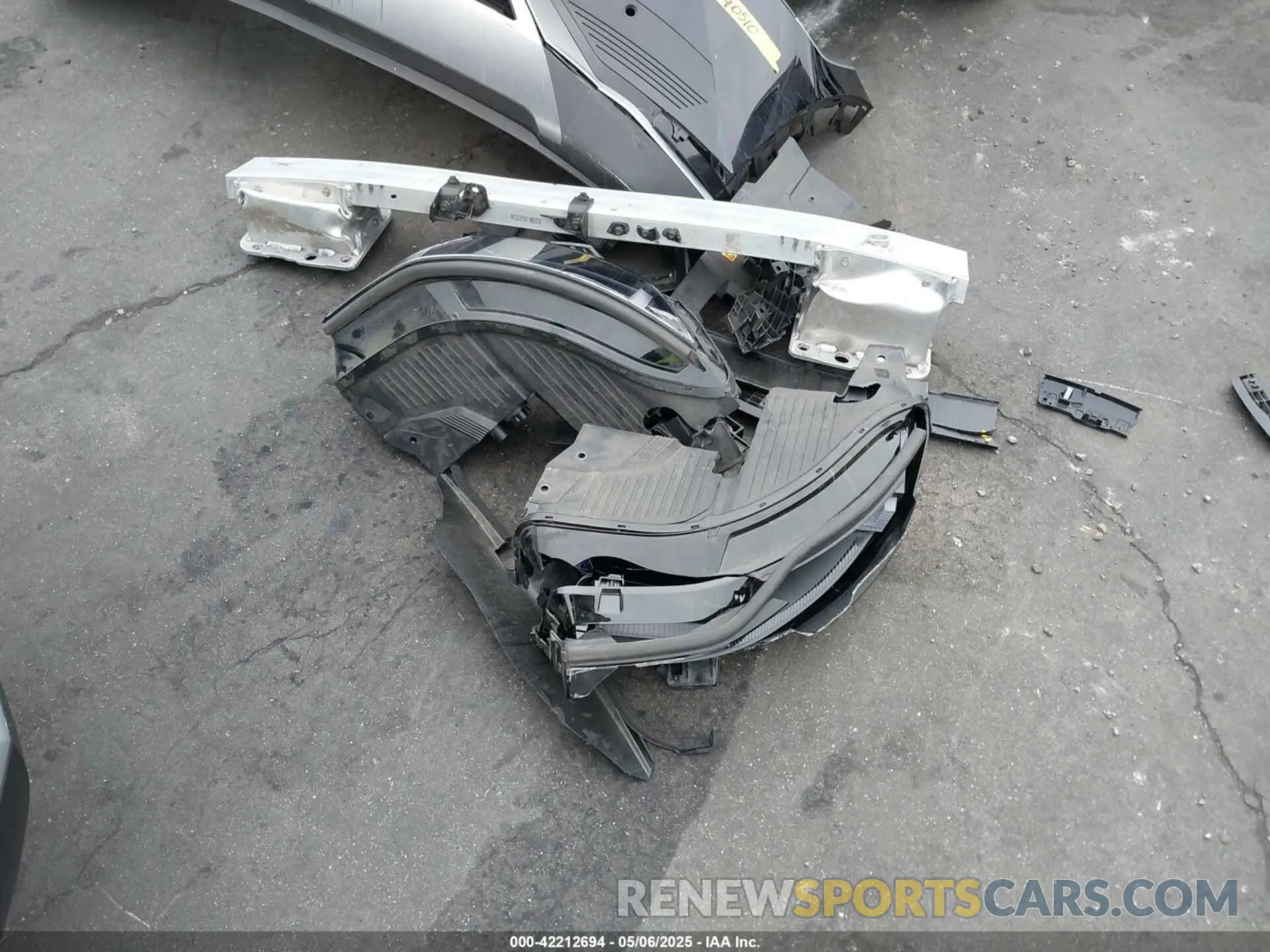 19 Photograph of a damaged car KM8KN4AEXNU091527 HYUNDAI IONIQ 5 2022