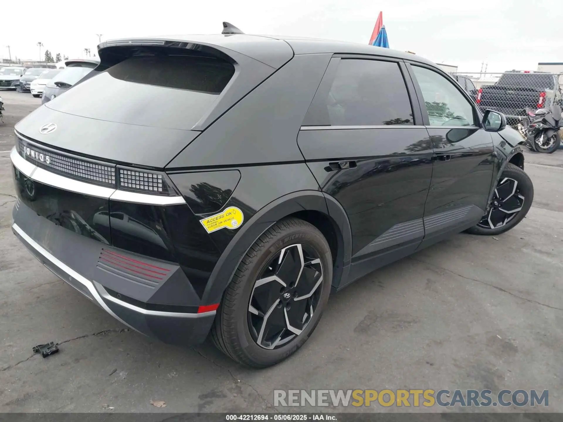 4 Photograph of a damaged car KM8KN4AEXNU091527 HYUNDAI IONIQ 5 2022