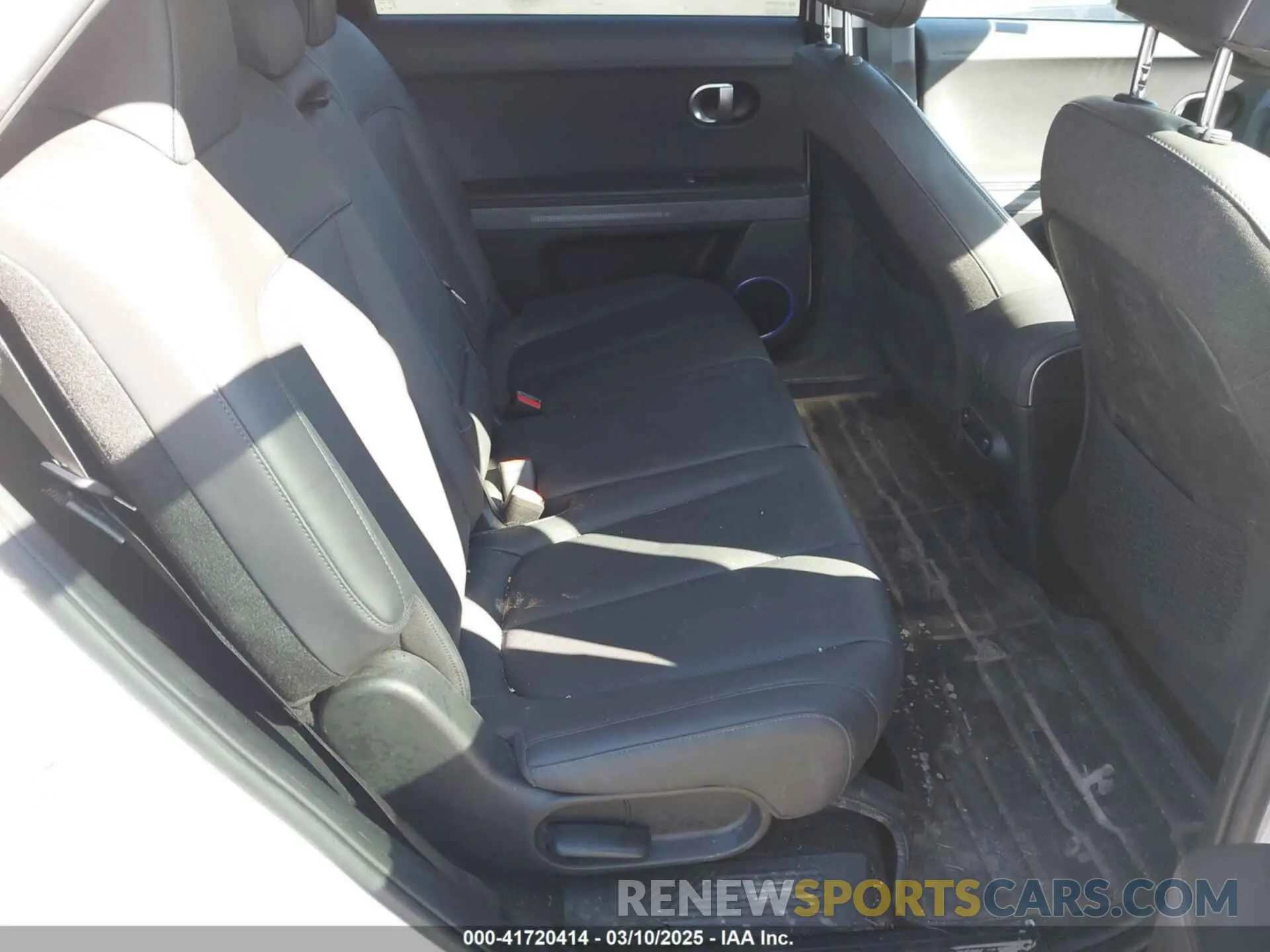 8 Photograph of a damaged car KM8KNDAF3NU082824 HYUNDAI IONIQ 5 2022