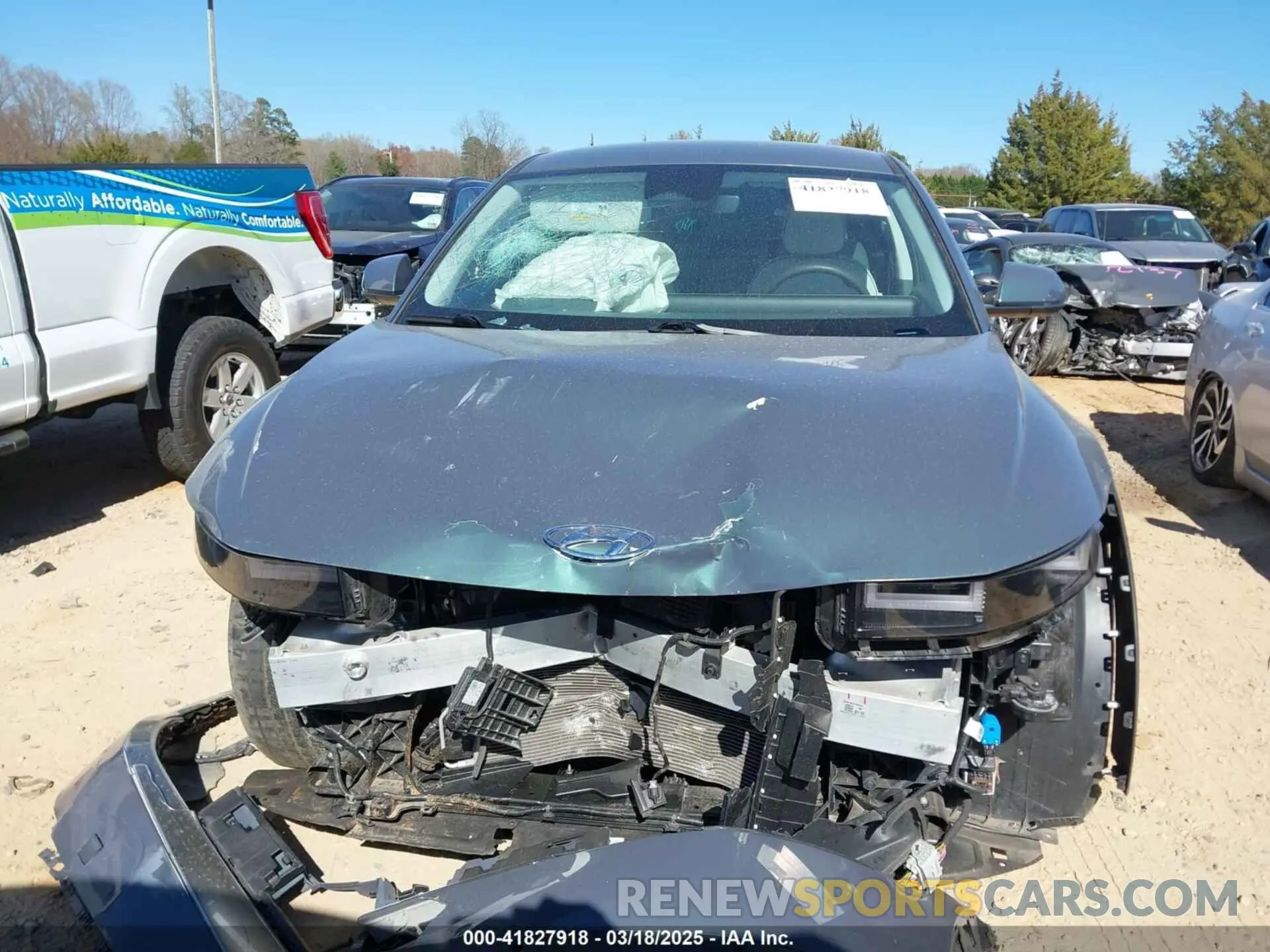 12 Photograph of a damaged car KM8KNDAF8NU102355 HYUNDAI IONIQ 5 2022