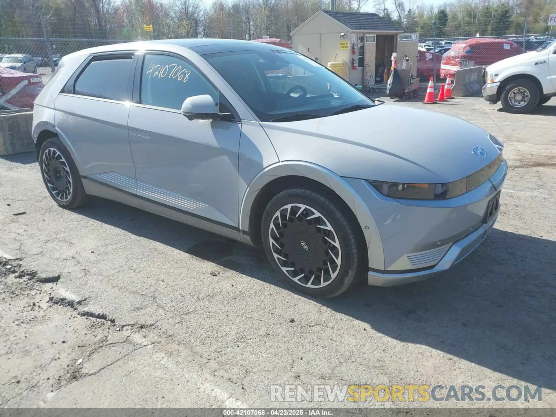 1 Photograph of a damaged car KM8KRDAF4NU068032 HYUNDAI IONIQ 5 2022