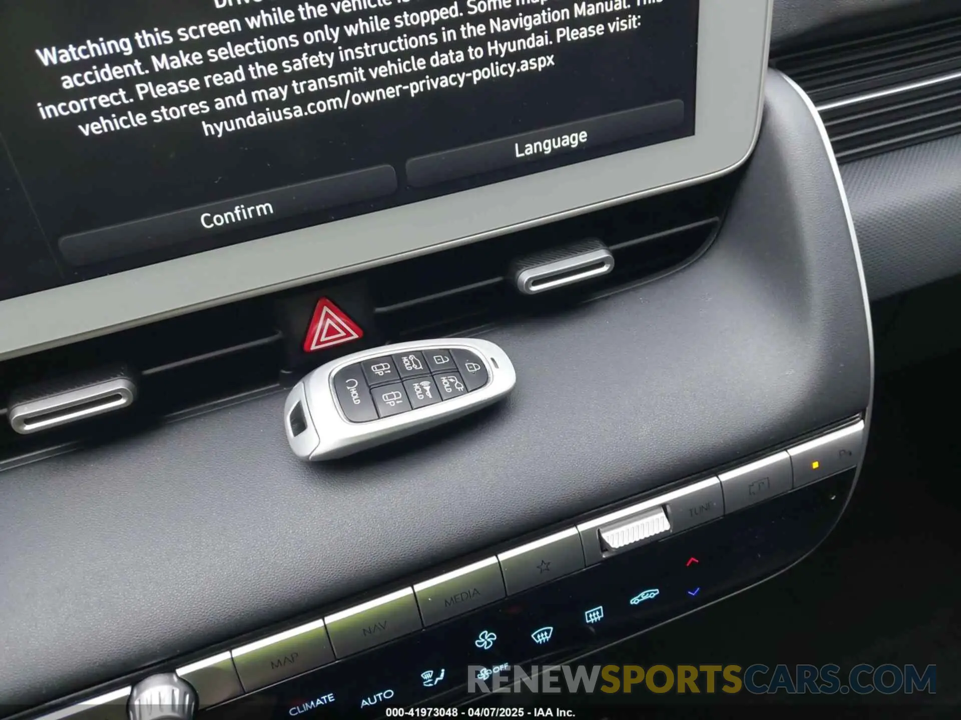 11 Photograph of a damaged car KM8KRDAF5NU096874 HYUNDAI IONIQ 5 2022