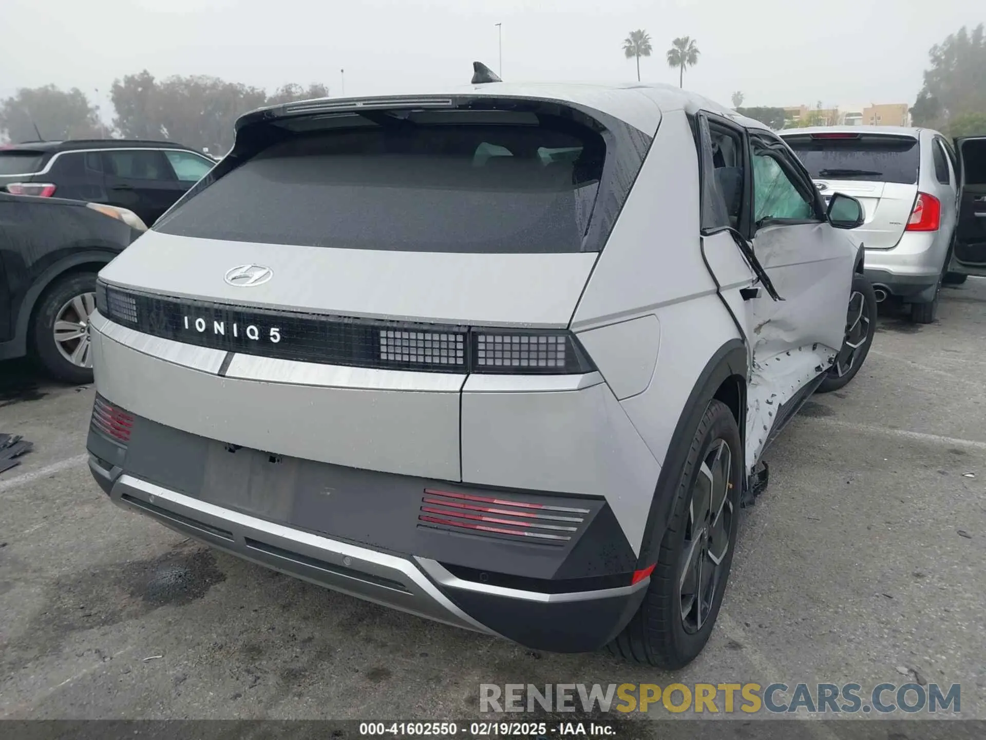 4 Photograph of a damaged car KM8KM4AB6PU179311 HYUNDAI IONIQ 5 2023