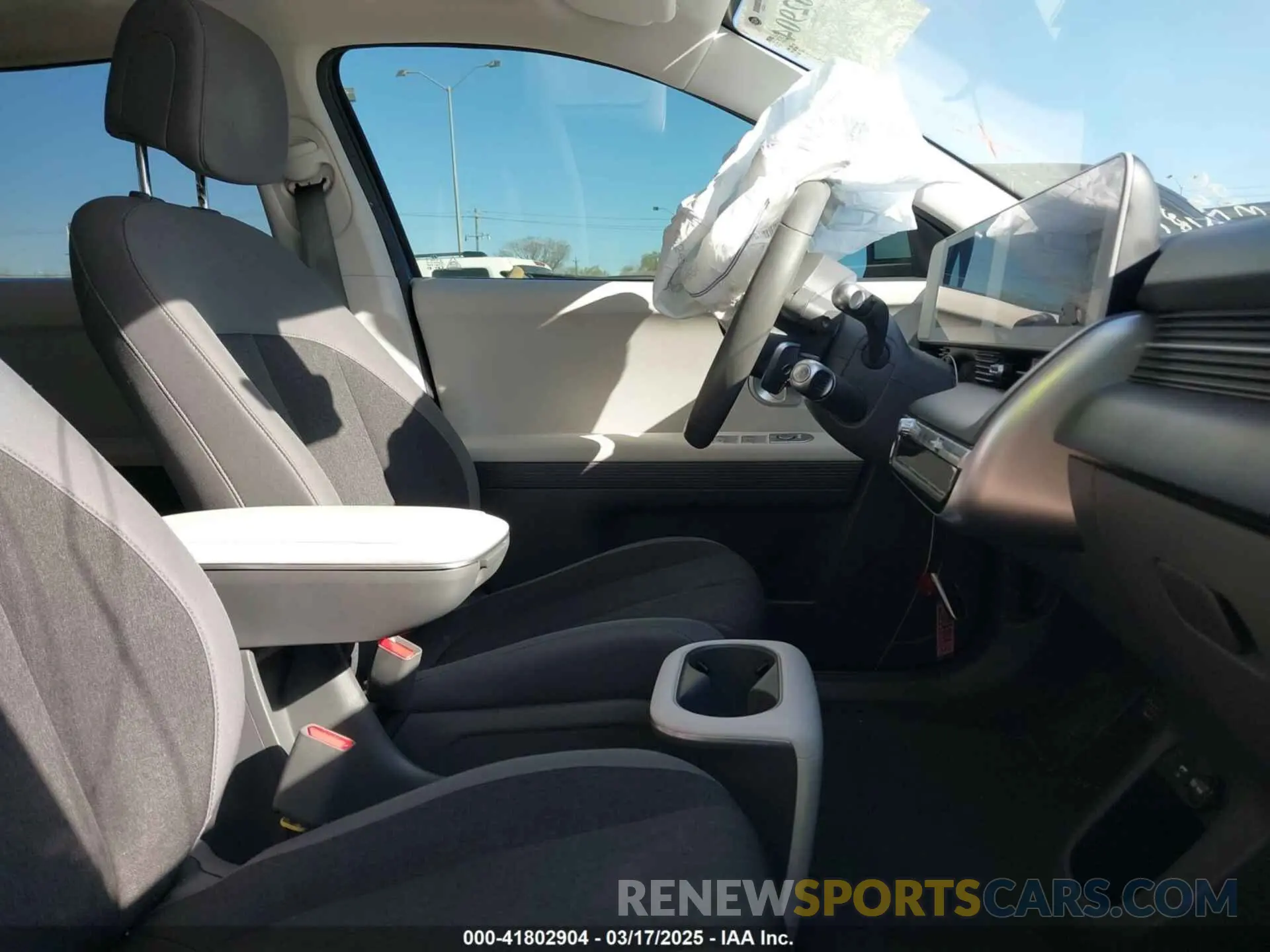 5 Photograph of a damaged car KM8KM4AEXPU162375 HYUNDAI IONIQ 5 2023