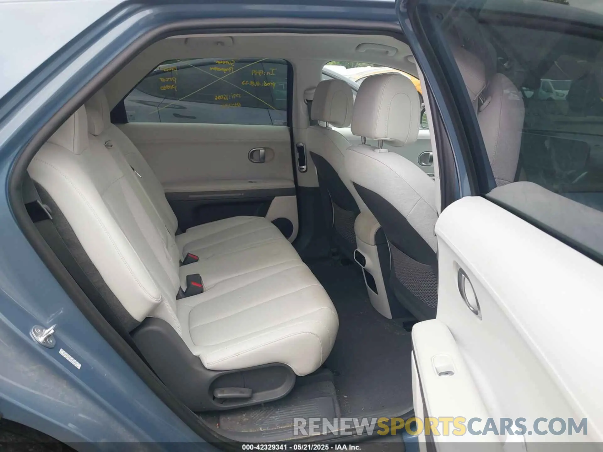 8 Photograph of a damaged car KM8KNDAF0PU186335 HYUNDAI IONIQ 5 2023