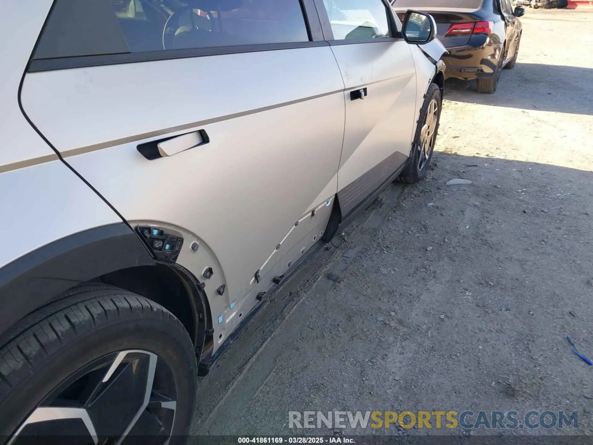 6 Photograph of a damaged car KM8KNDAF5PU208345 HYUNDAI IONIQ 5 2023