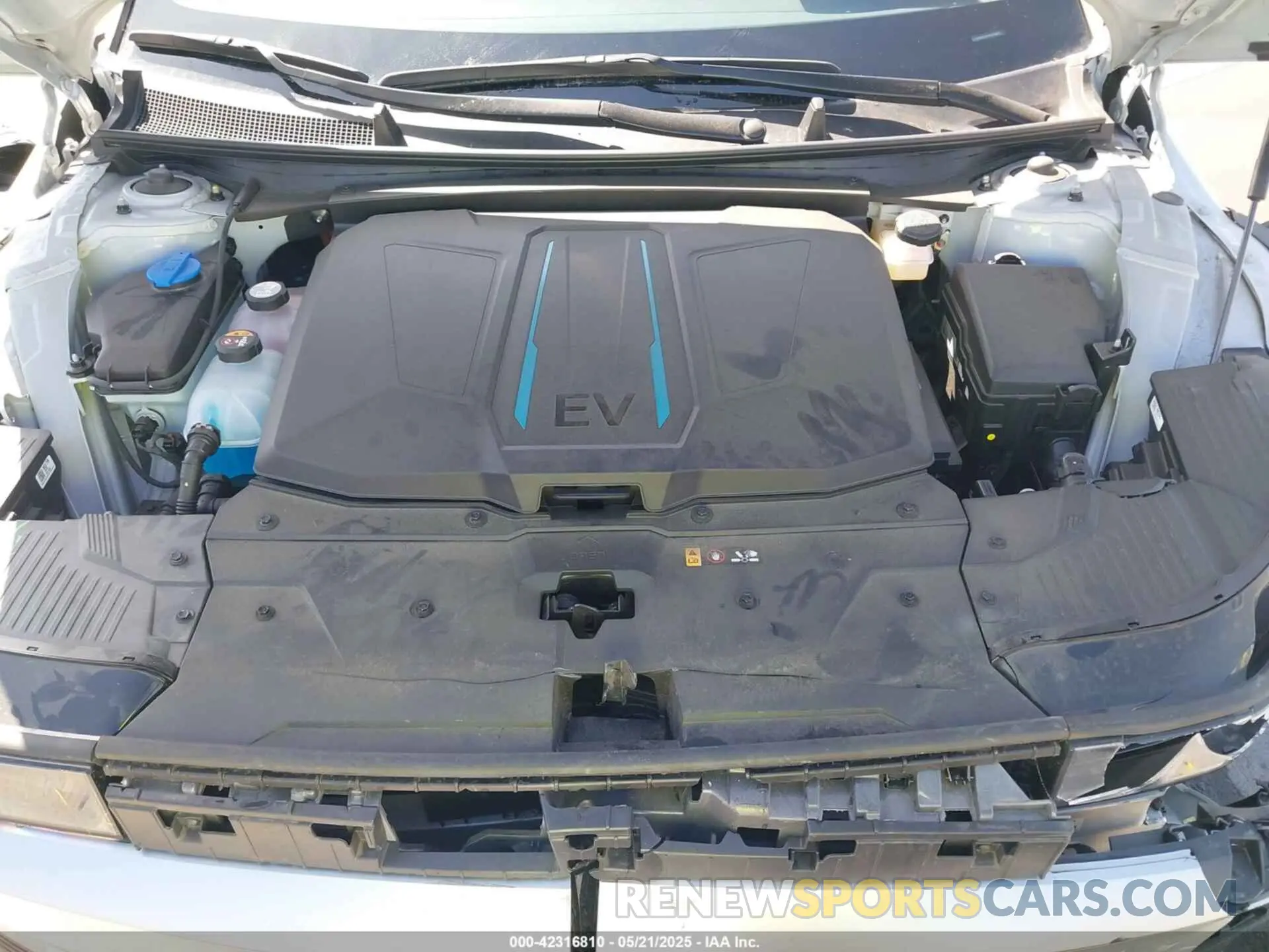 10 Photograph of a damaged car KM8KNDAF6PU198425 HYUNDAI IONIQ 5 2023