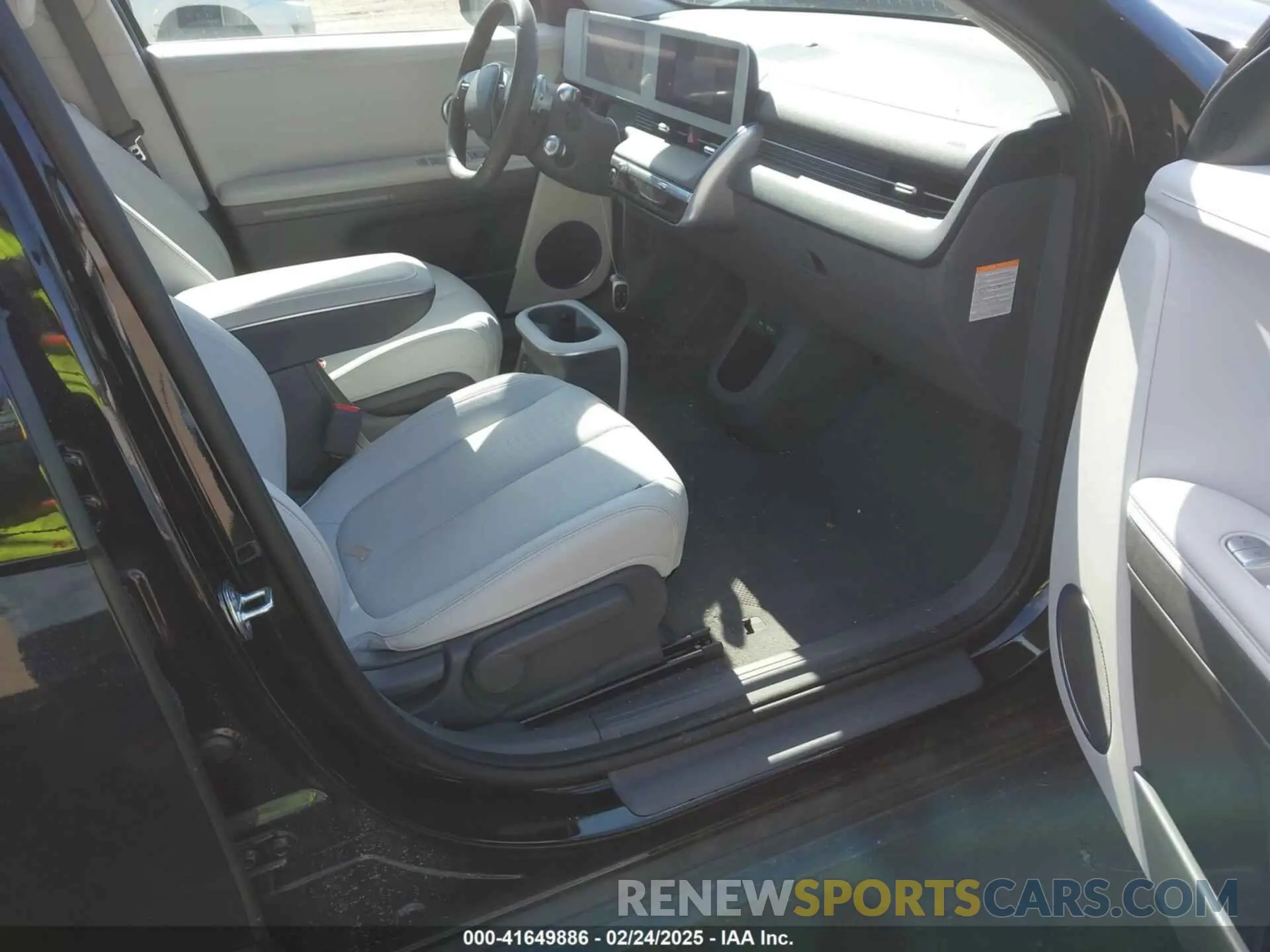 5 Photograph of a damaged car KM8KNDAF9PU207800 HYUNDAI IONIQ 5 2023