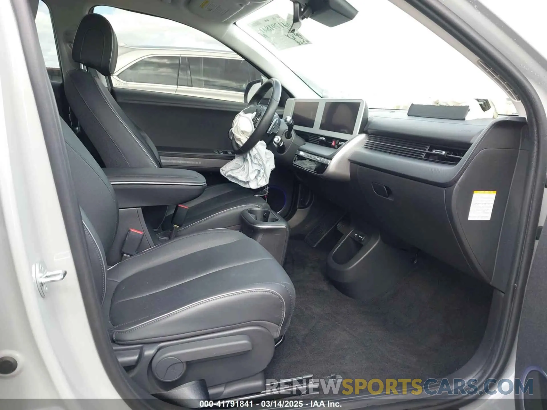 5 Photograph of a damaged car KM8KNDAFXPU160356 HYUNDAI IONIQ 5 2023