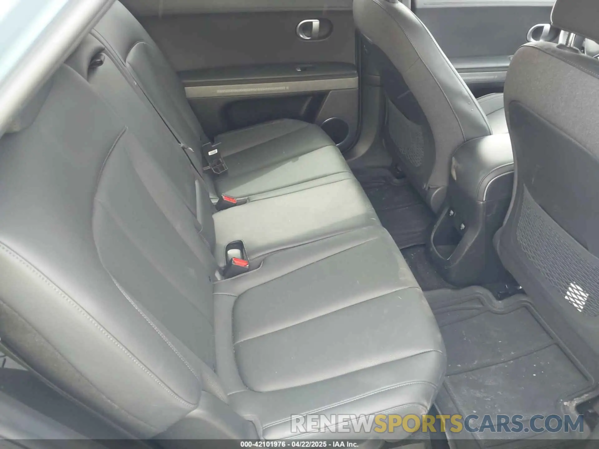 8 Photograph of a damaged car KM8KRDAF8PU171506 HYUNDAI IONIQ 5 2023