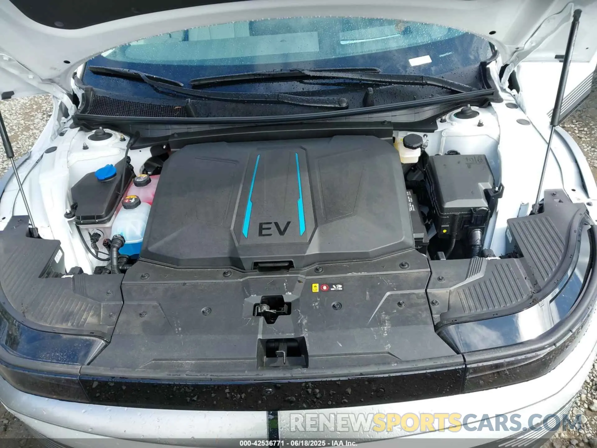 10 Photograph of a damaged car KM8KRDAFXPU144775 HYUNDAI IONIQ 5 2023