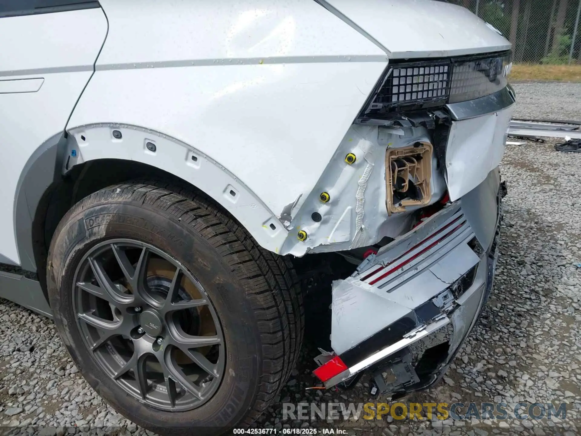 22 Photograph of a damaged car KM8KRDAFXPU144775 HYUNDAI IONIQ 5 2023