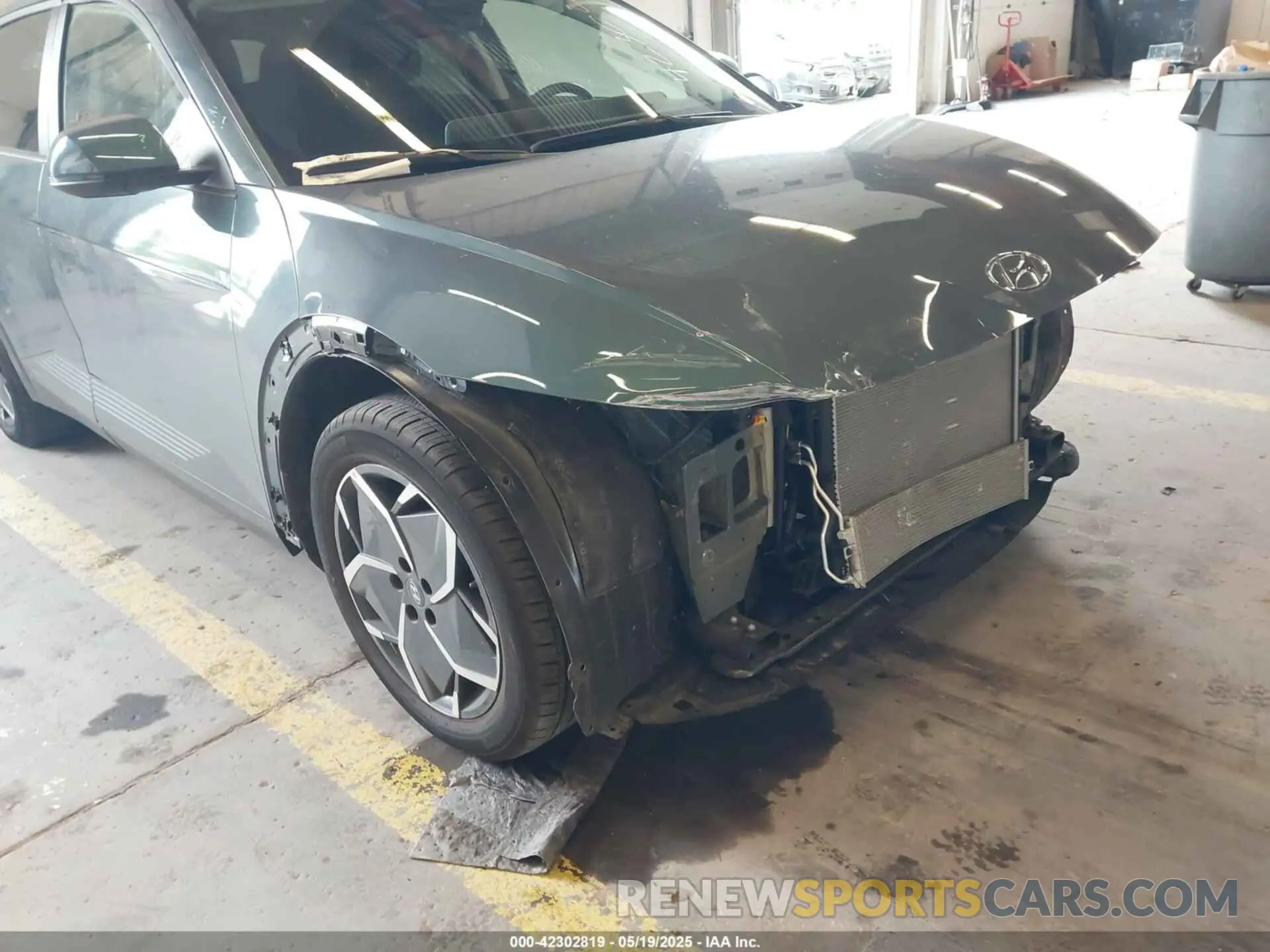 21 Photograph of a damaged car KM8KM4DB7RU262342 HYUNDAI IONIQ 5 2024