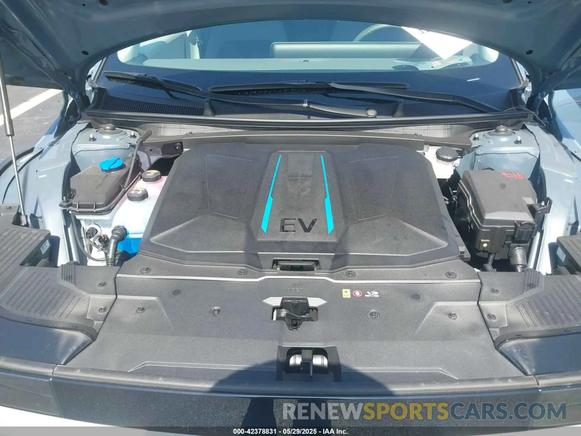 10 Photograph of a damaged car KM8KM4DE0RU330944 HYUNDAI IONIQ 5 2024