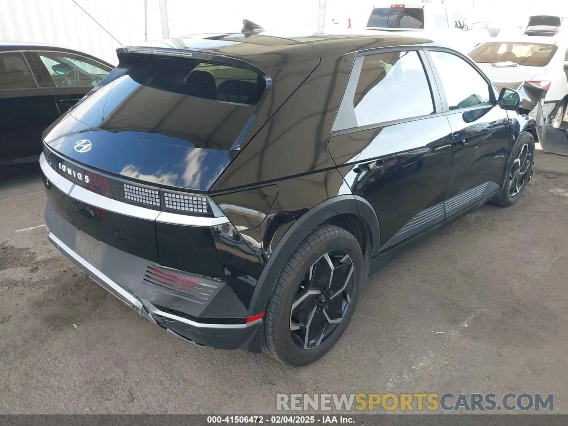4 Photograph of a damaged car KM8KM4DE5RU246280 HYUNDAI IONIQ 5 2024