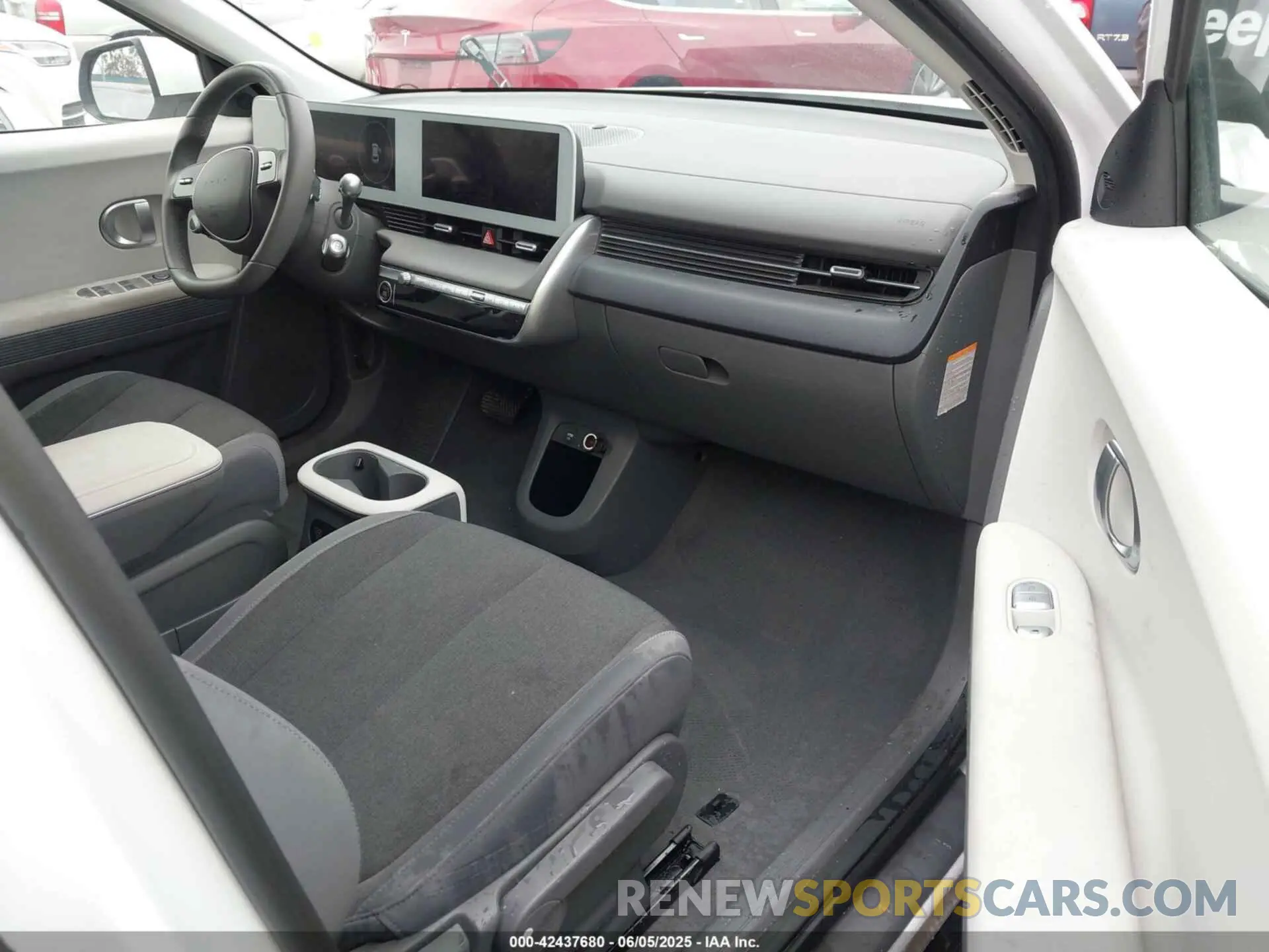 5 Photograph of a damaged car KM8KM4DE8RU276003 HYUNDAI IONIQ 5 2024