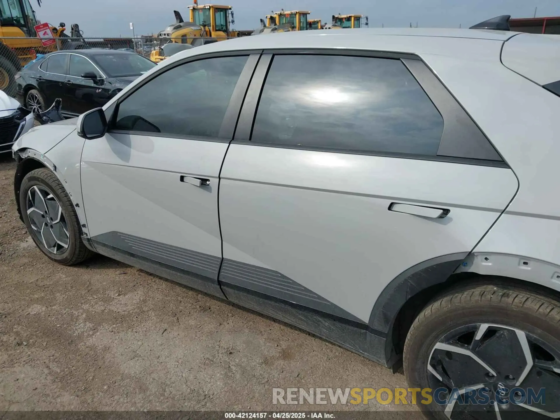 15 Photograph of a damaged car KM8KM4DE9RU302608 HYUNDAI IONIQ 5 2024