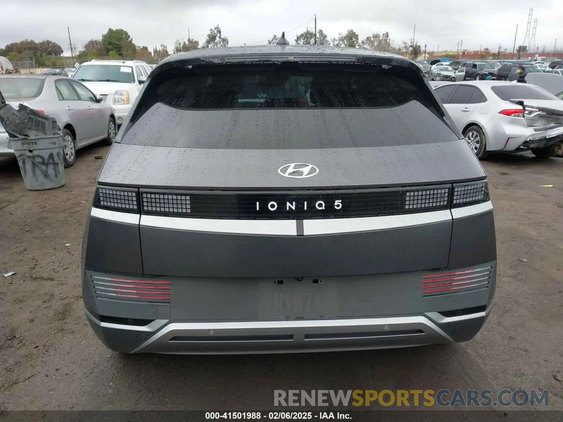 16 Photograph of a damaged car KM8KN4DE3RU295121 HYUNDAI IONIQ 5 2024