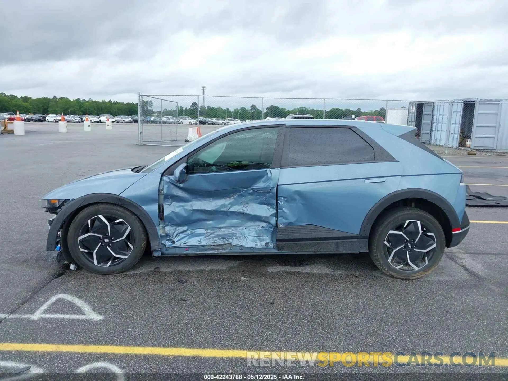 14 Photograph of a damaged car KM8KN4DE3RU295149 HYUNDAI IONIQ 5 2024