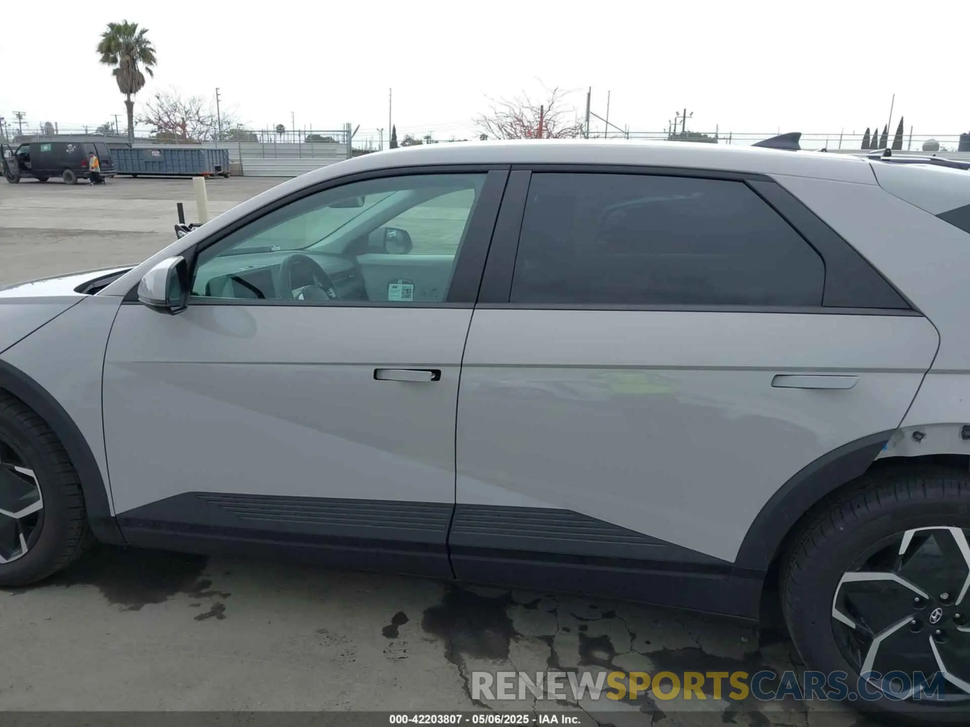 15 Photograph of a damaged car KM8KN4DE6RU295565 HYUNDAI IONIQ 5 2024