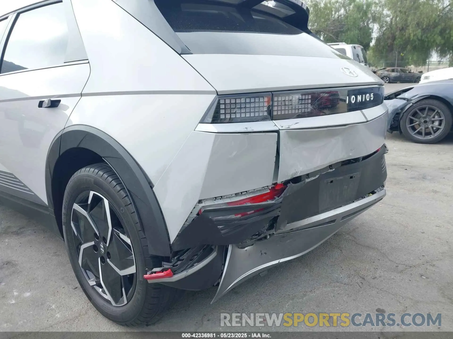 6 Photograph of a damaged car KM8KN4DEXRU251147 HYUNDAI IONIQ 5 2024