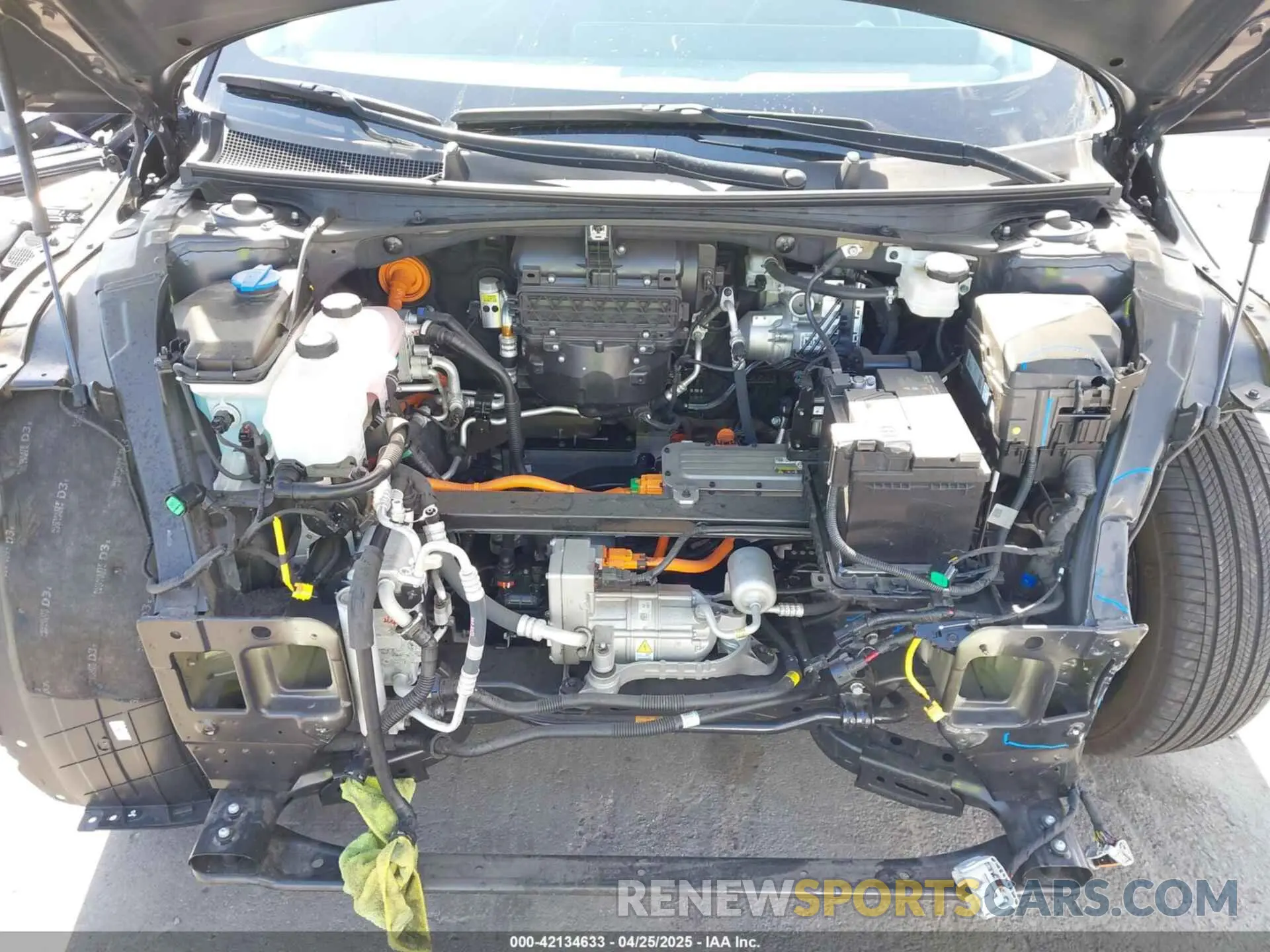 10 Photograph of a damaged car KM8KN4DEXRU292121 HYUNDAI IONIQ 5 2024