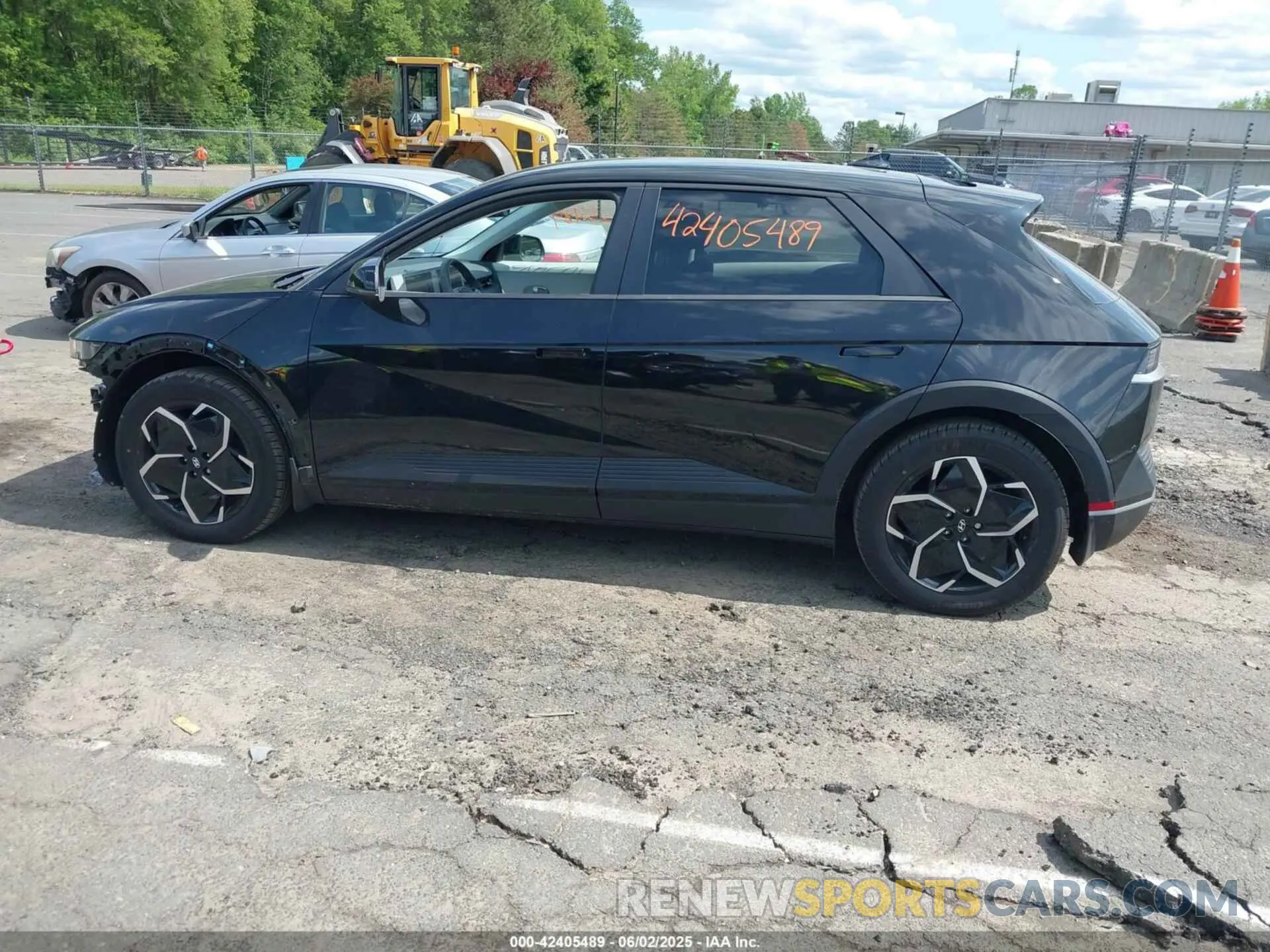 15 Photograph of a damaged car KM8KNDDF3RU258224 HYUNDAI IONIQ 5 2024