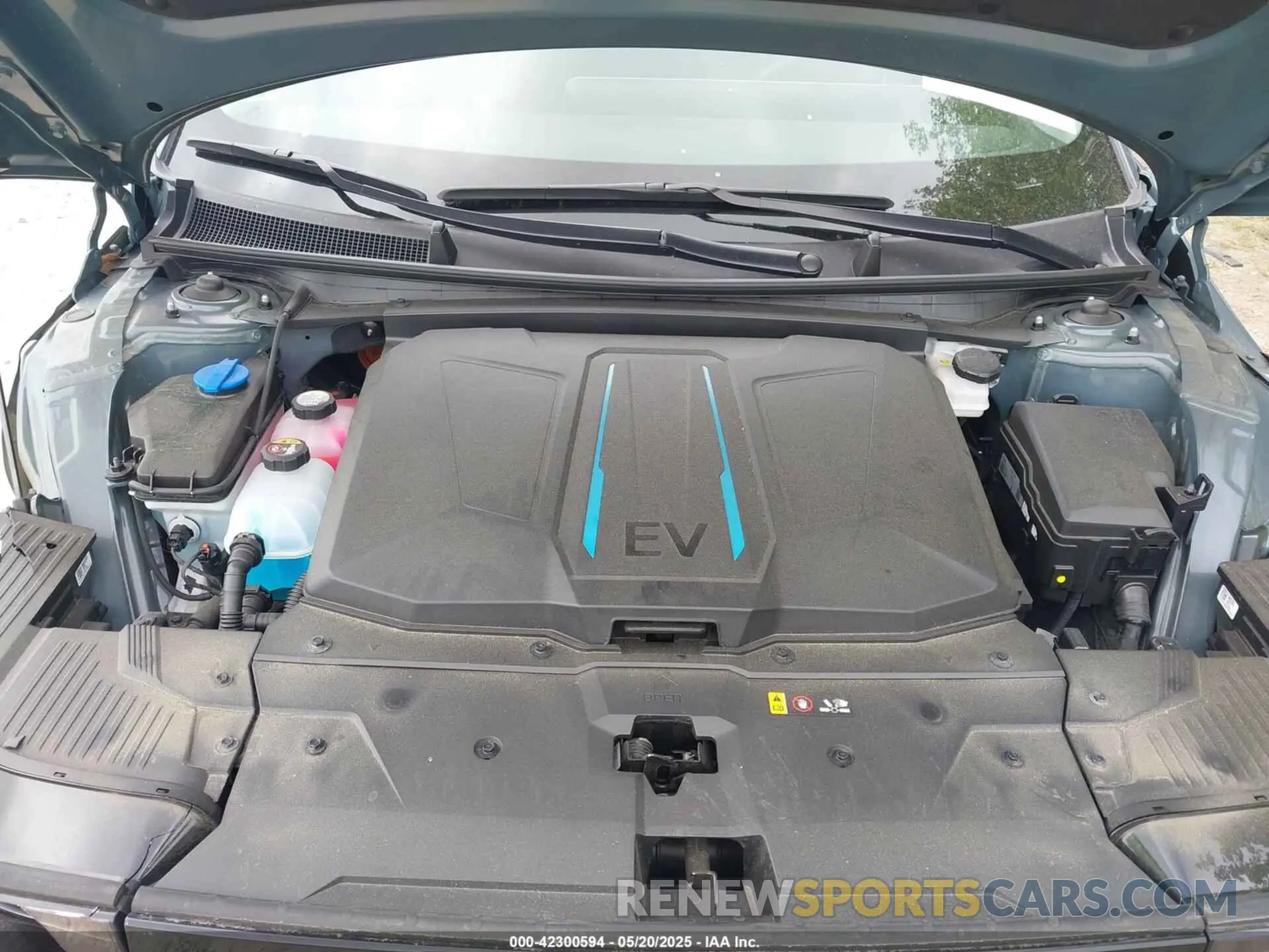 10 Photograph of a damaged car KM8KNDDF3RU286900 HYUNDAI IONIQ 5 2024