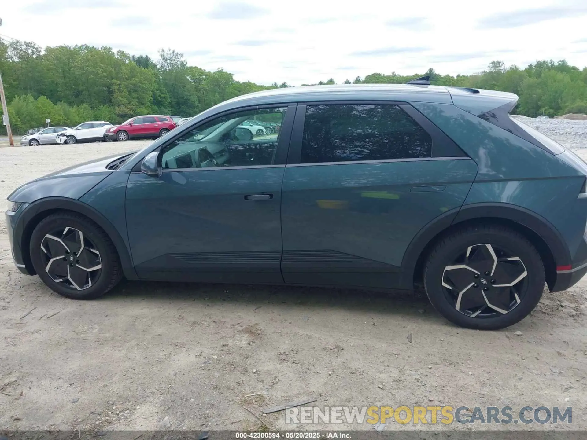 14 Photograph of a damaged car KM8KNDDF3RU286900 HYUNDAI IONIQ 5 2024