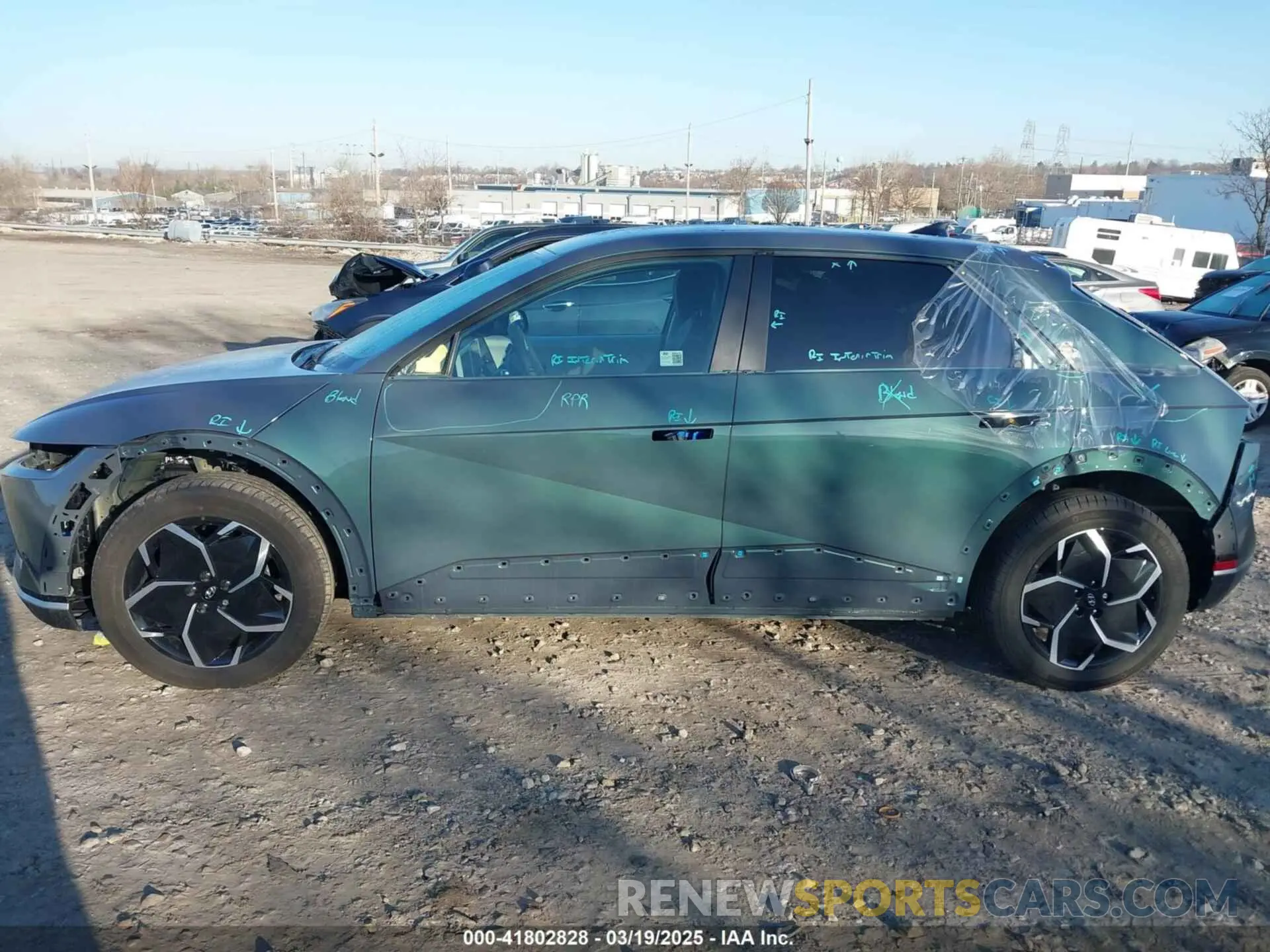 14 Photograph of a damaged car KM8KNDDF9RU316708 HYUNDAI IONIQ 5 2024