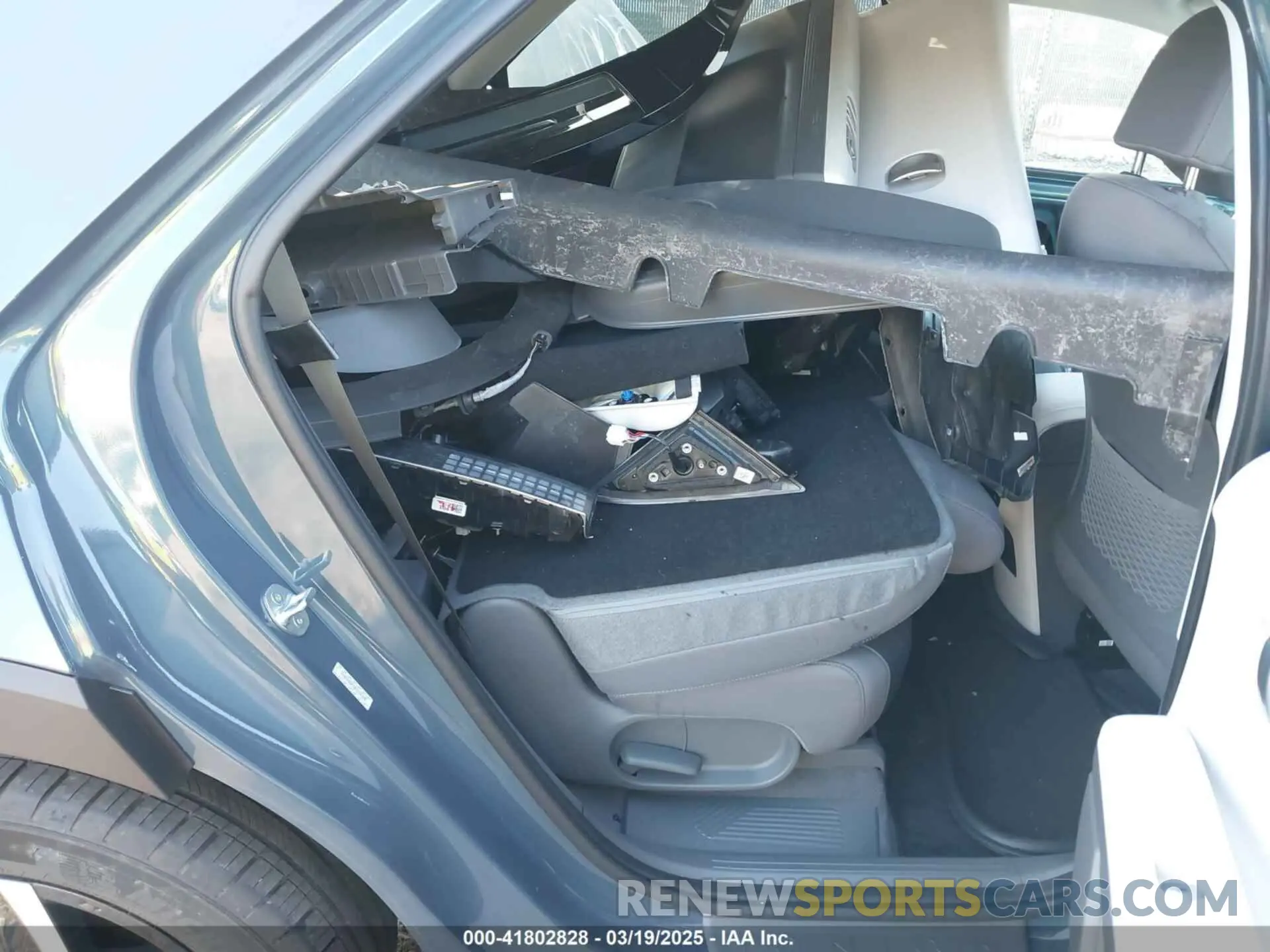 8 Photograph of a damaged car KM8KNDDF9RU316708 HYUNDAI IONIQ 5 2024